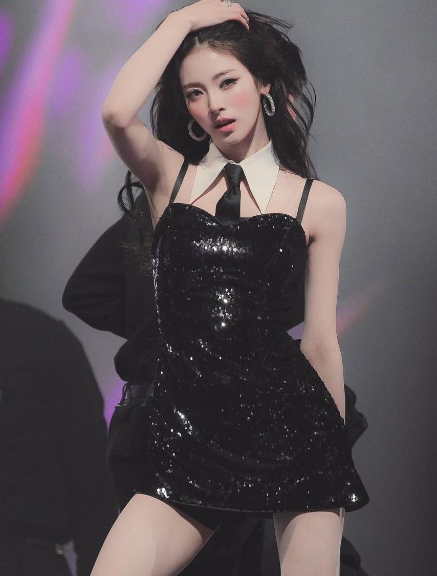 MEOVV (미야오) 안나0