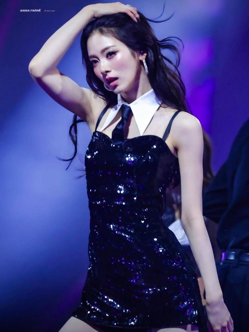 MEOVV (미야오) 안나8