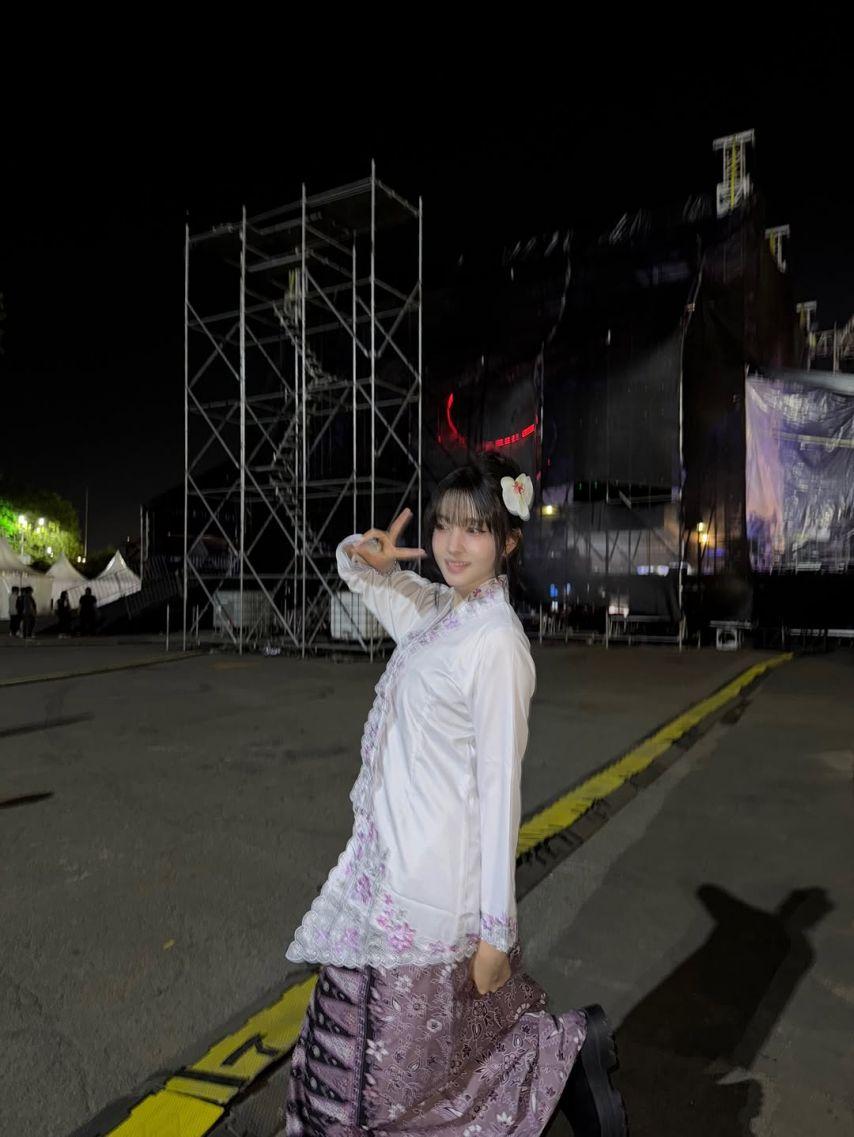 STAYC (스테이씨) 재이1