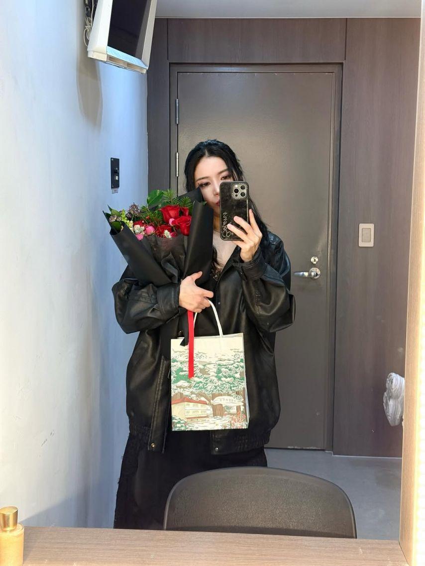 마마무 솔라 SNS5