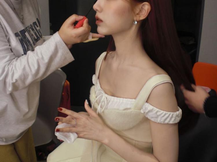 러블리즈 정예인 SNS1