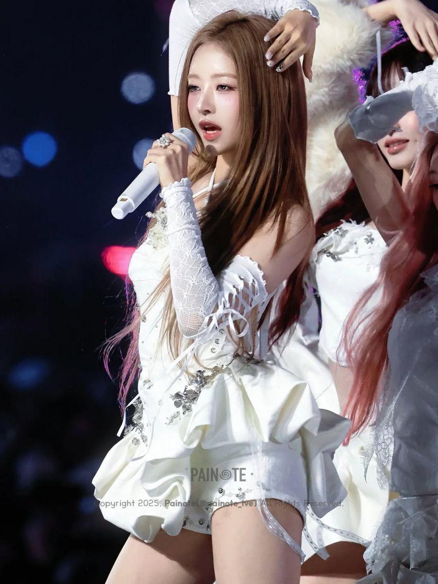 IVE (아이브) 레이10