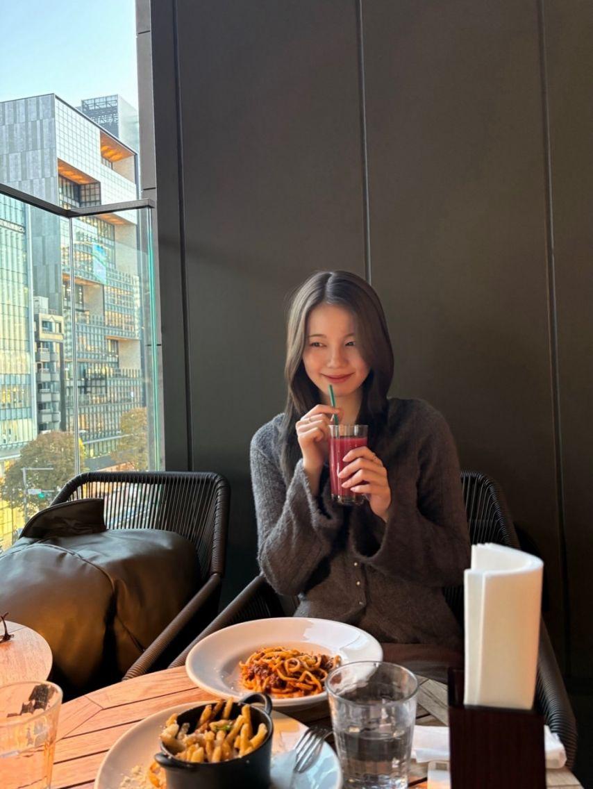 니쥬 (NiziU) 아야카3