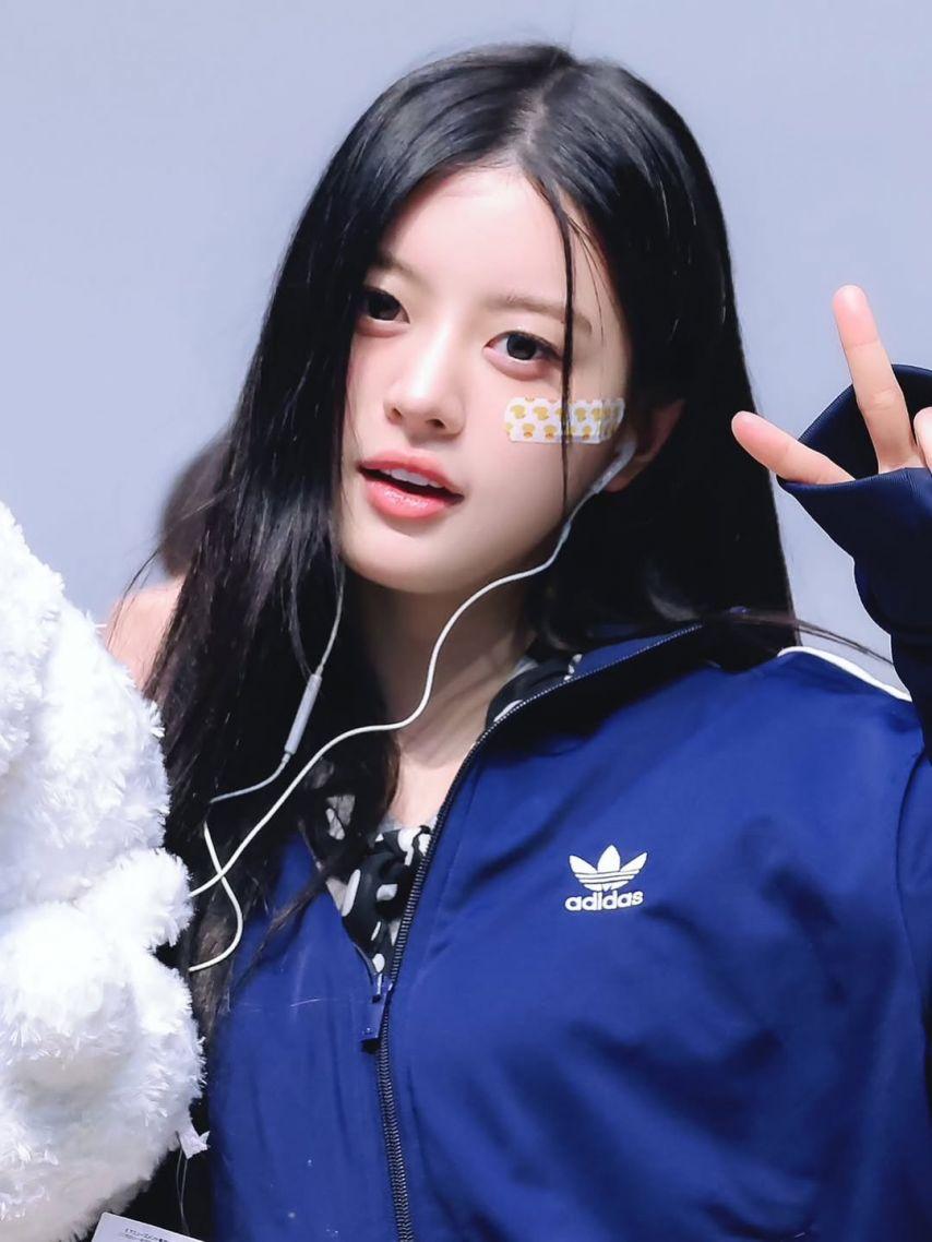 아일릿 (ILLIT) 민주1