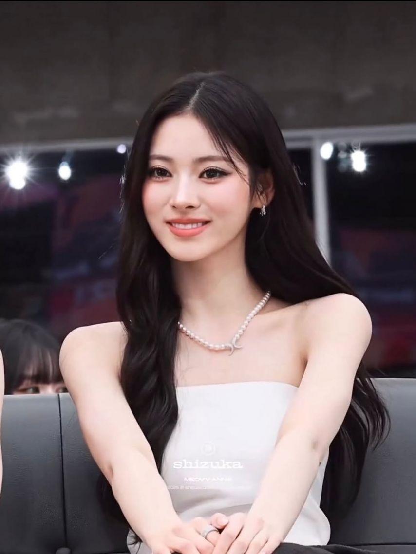 MEOVV (미야오) 안나8