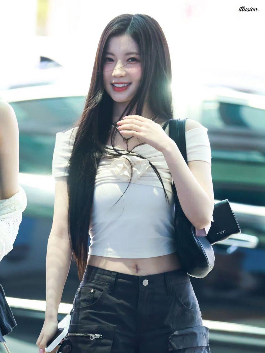 BABYMONSTER (베이비몬스터) 아사0