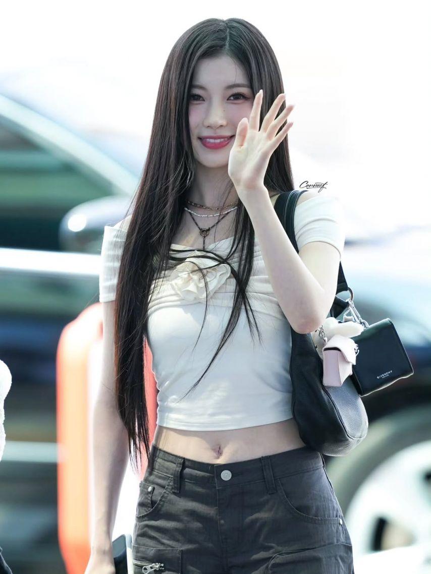 BABYMONSTER (베이비몬스터) 아사14