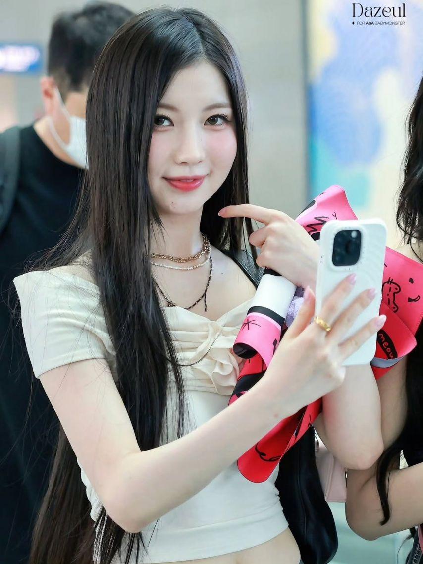 BABYMONSTER (베이비몬스터) 아사18