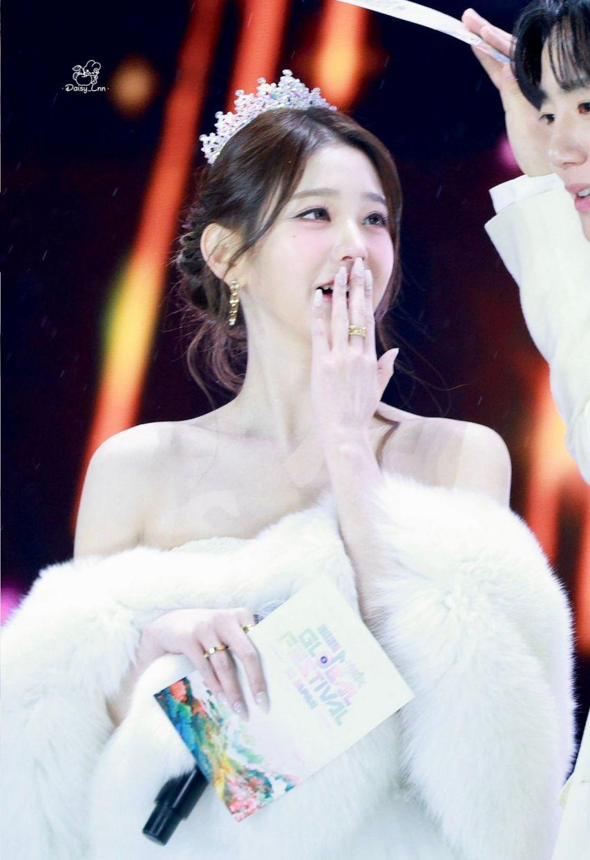 비 오는 날 장원영...(공주네 공주야)1