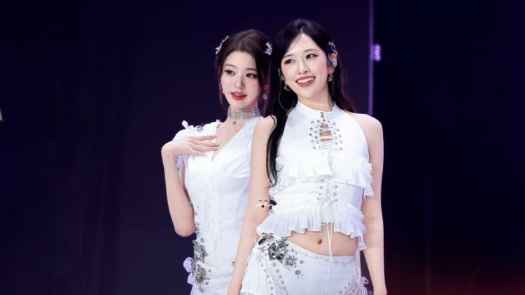 아이브 장원영 안유진1