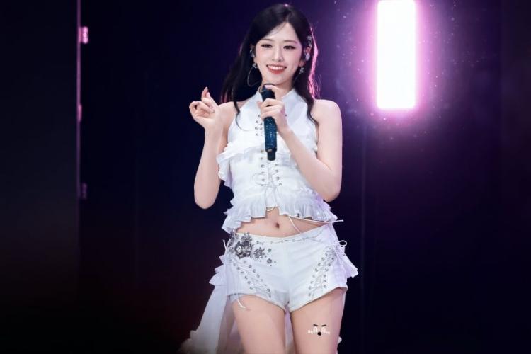 아이브 장원영 안유진7