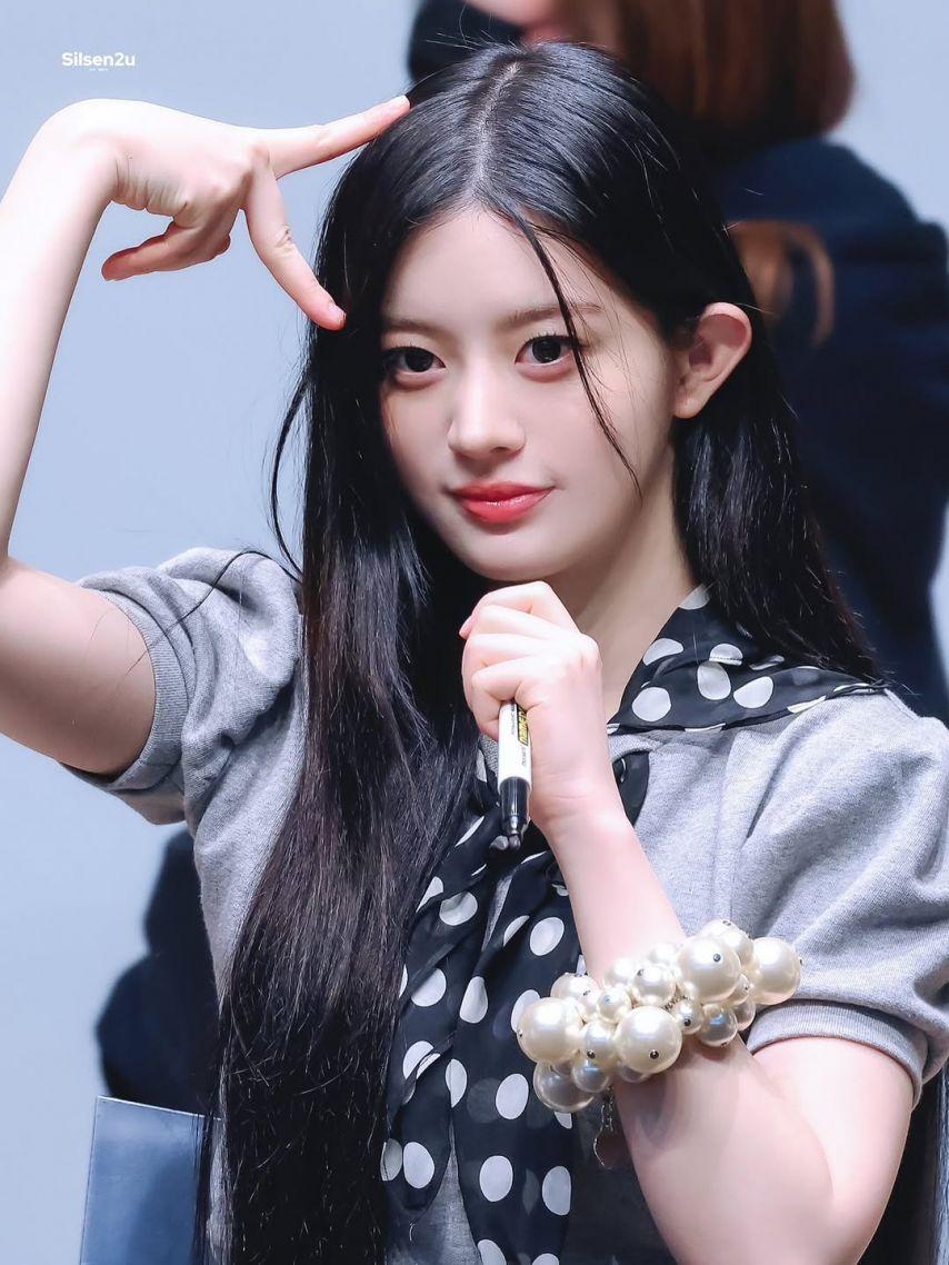 아일릿 (ILLIT) 민주3