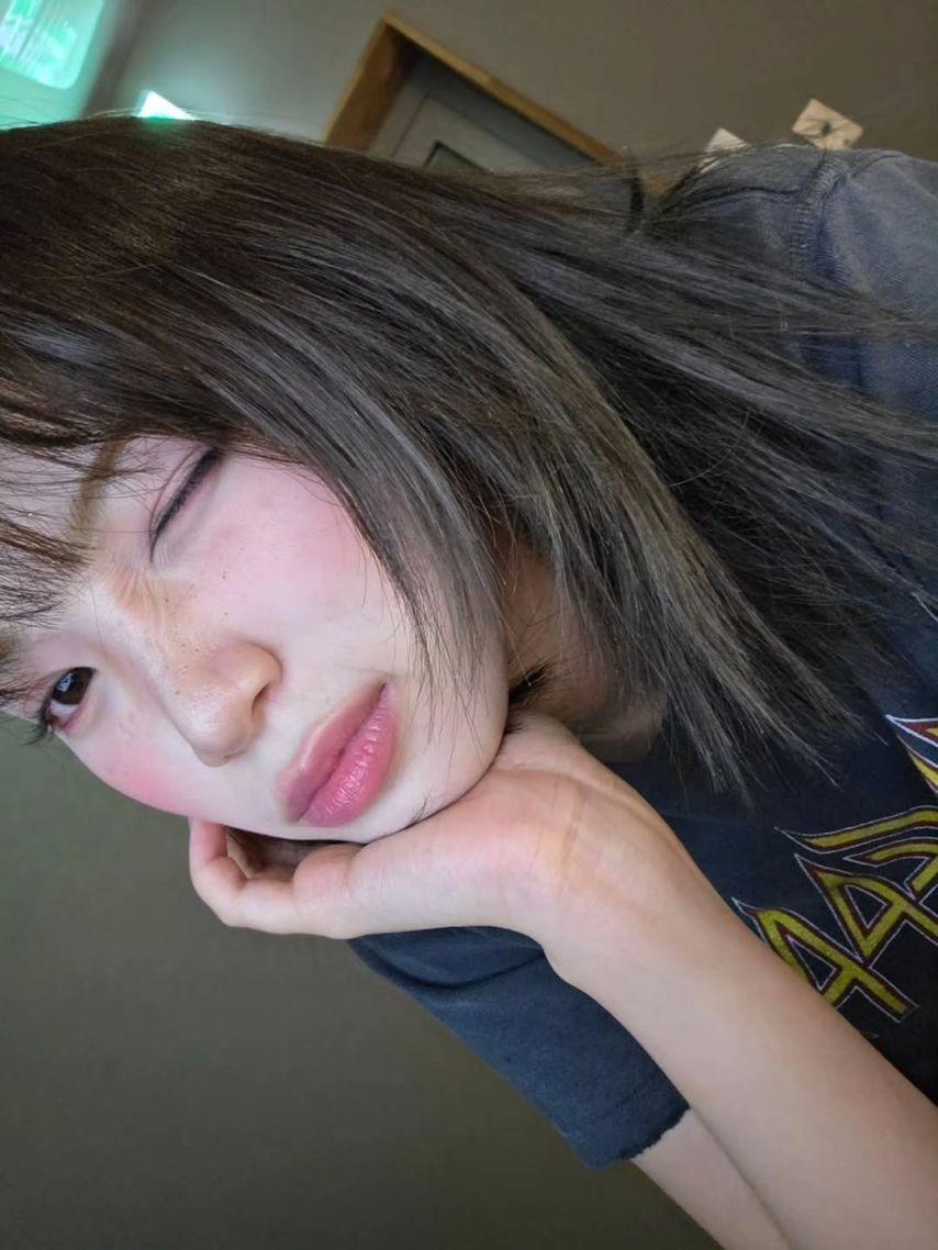 LE SSERAFIM (르세라핌) 김채원1