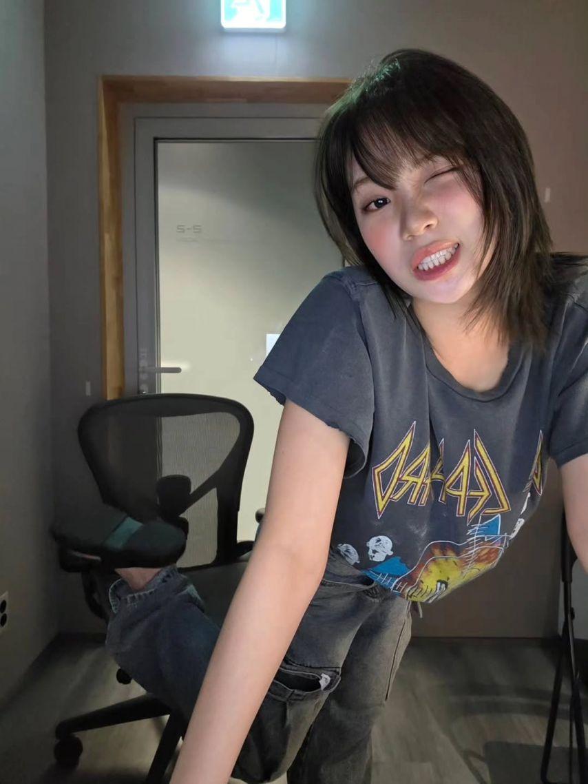 LE SSERAFIM (르세라핌) 김채원2