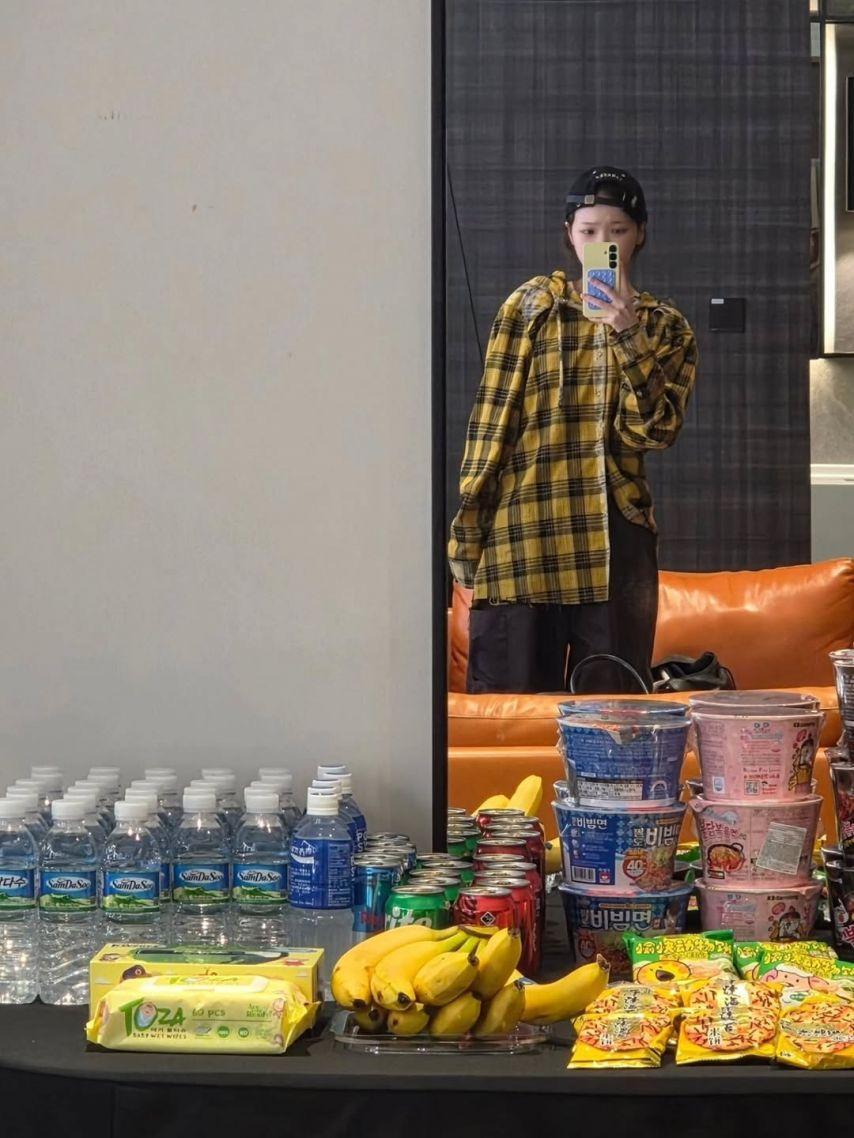 LE SSERAFIM (르세라핌) 김채원5