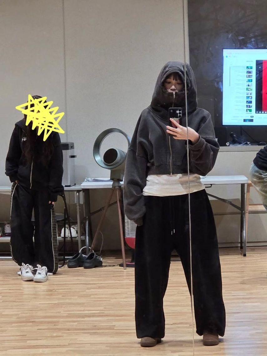 LE SSERAFIM (르세라핌) 김채원6