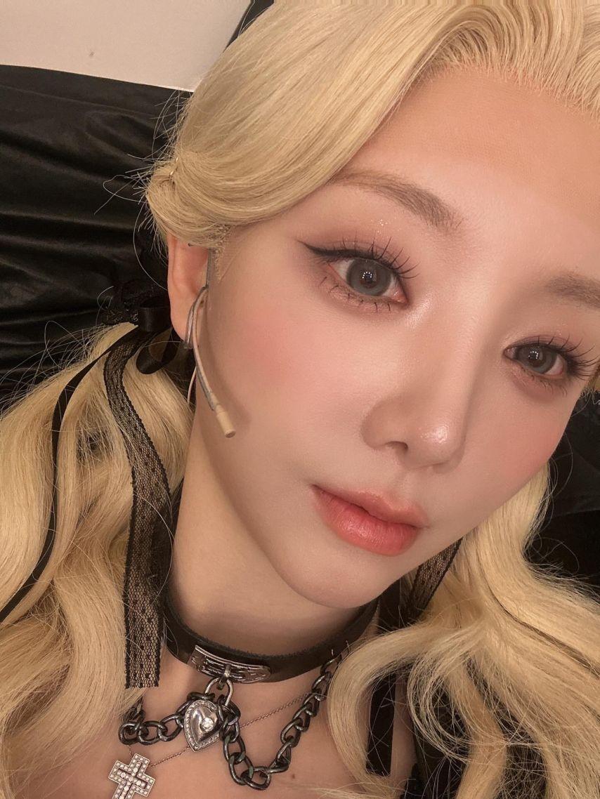 이미주 유지애 류수정 김지연 서지수 정예인 이수정 러블리즈/ 케이 인별11