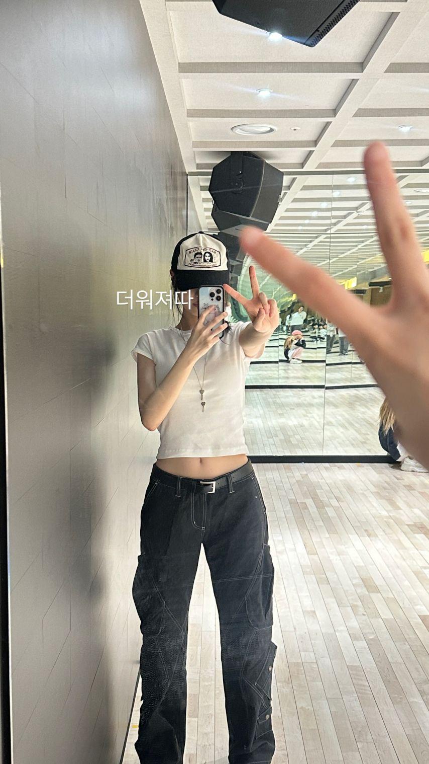 이미주 유지애 류수정 김지연 서지수 정예인 이수정 러블리즈/ 케이 인별13