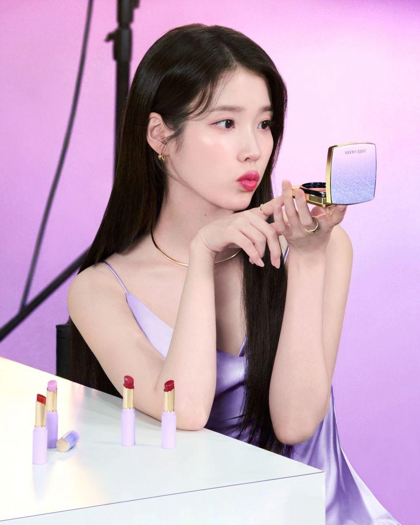 아이유 에스티로더0