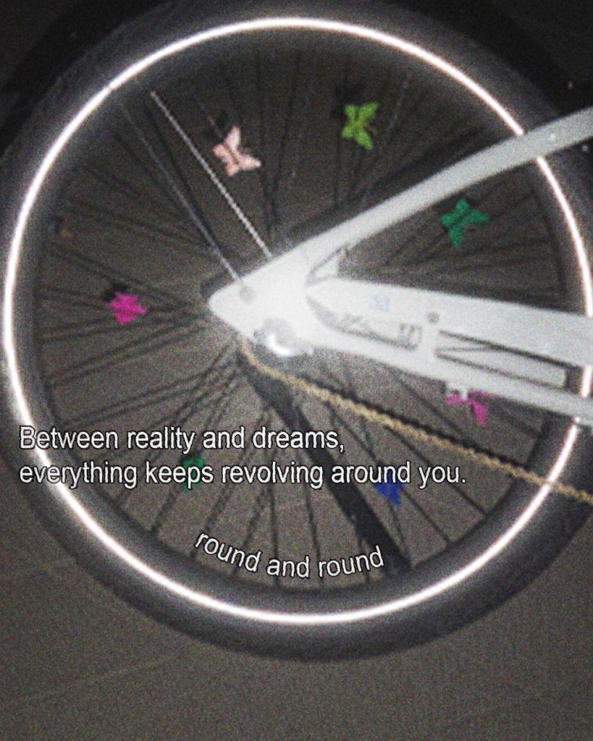 츄 CHUU The First Album [XO, My Cyberlove] 티저1