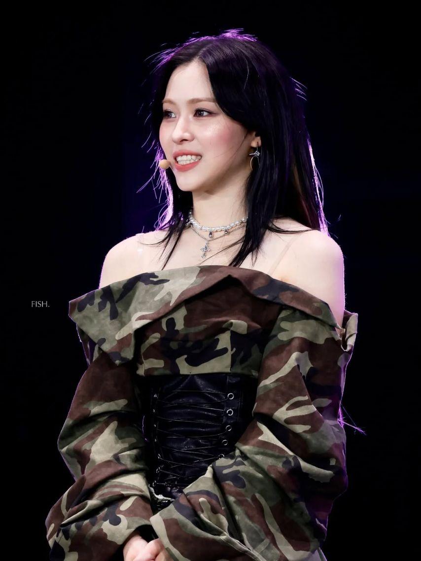 ITZY (있지) 류진2