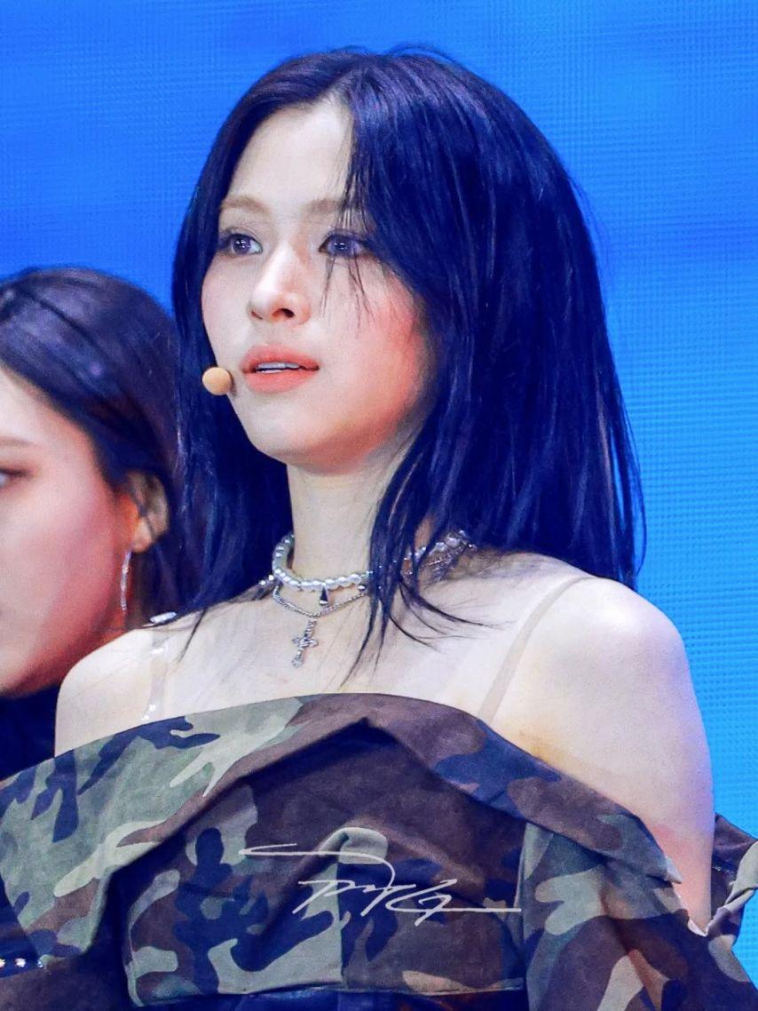 ITZY (있지) 류진4