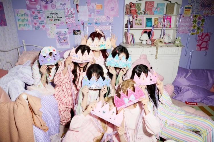 #SAYMYNAME 3RD EP ALBUM [&Our Vibe] Dress Code B1