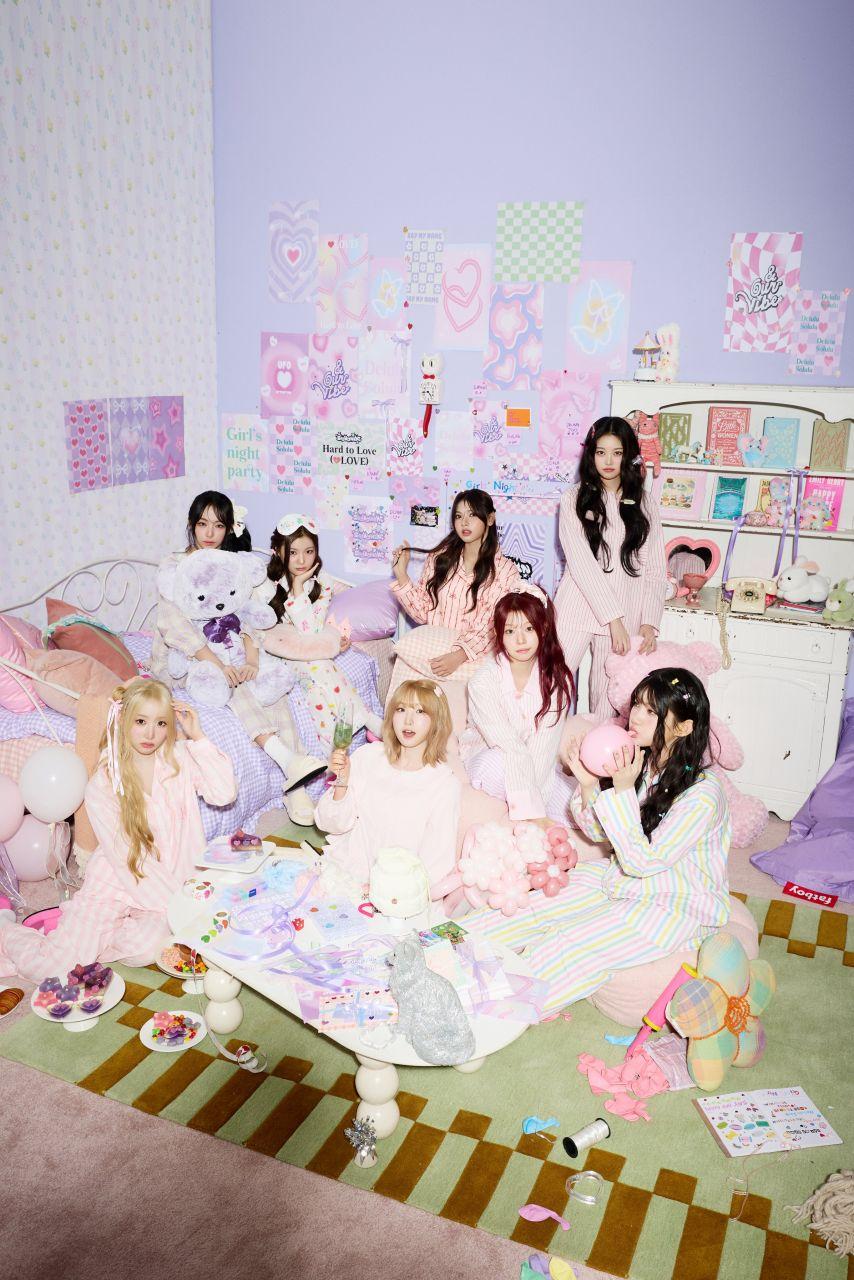 #SAYMYNAME 3RD EP ALBUM [&Our Vibe] Dress Code B3