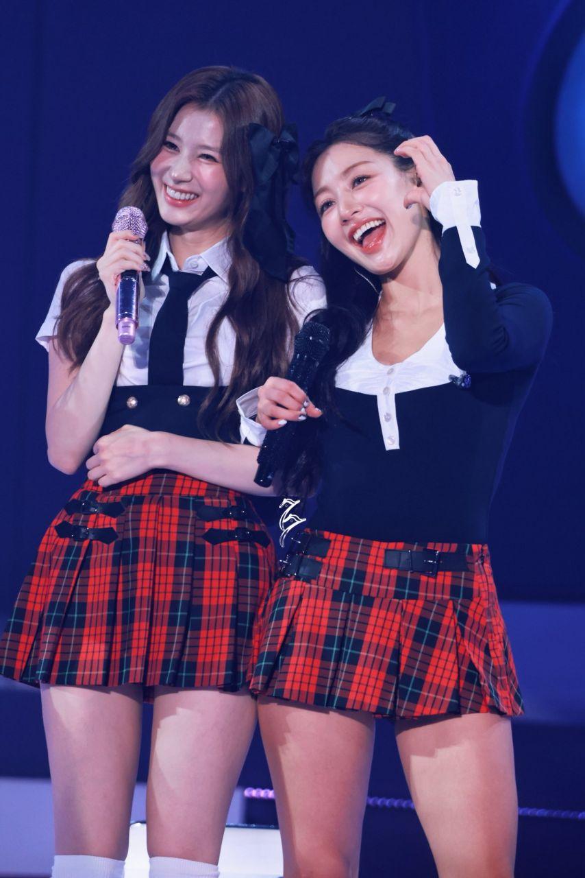 트와이스 사나 지효5