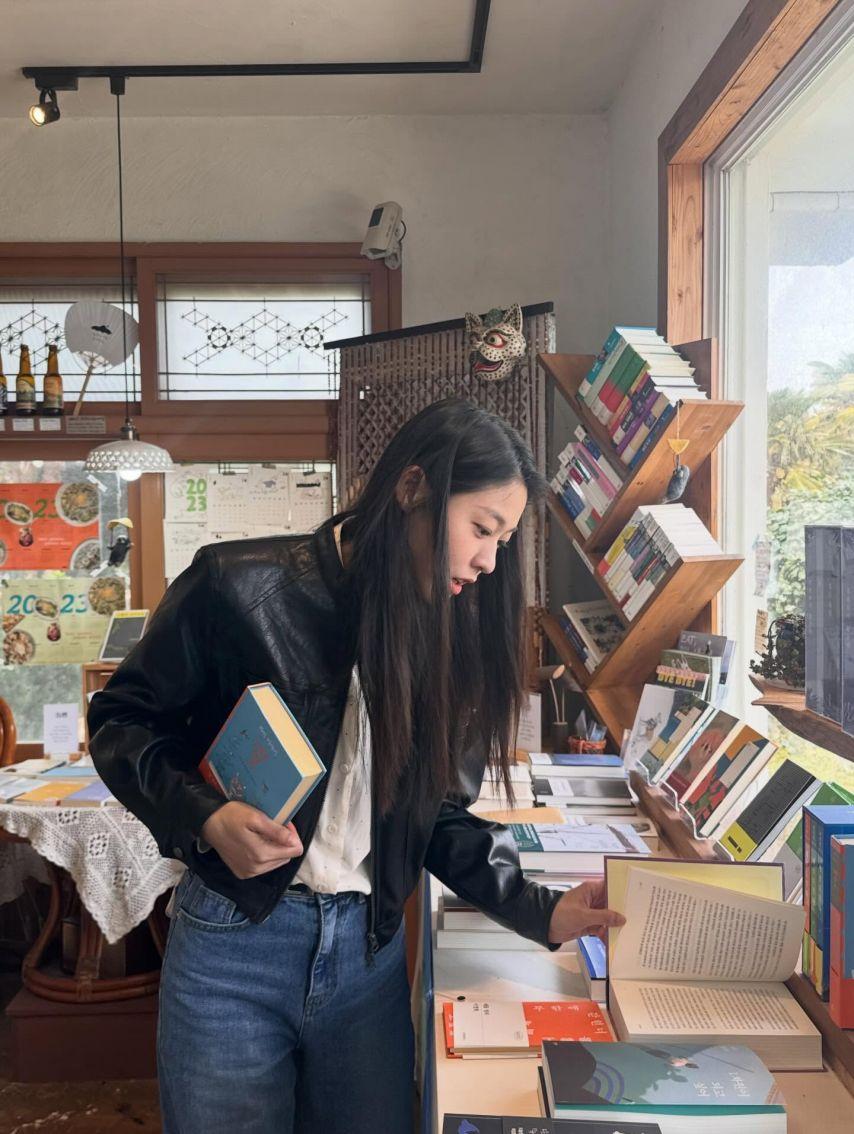 김설현 인별 with 신은수0