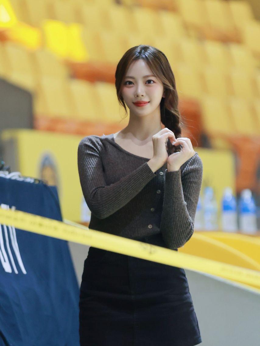 장서현 아나운서2