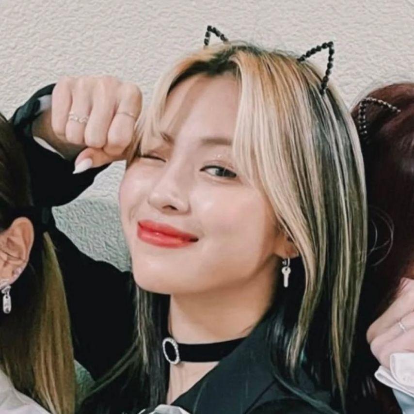 ITZY (있지) 류진0