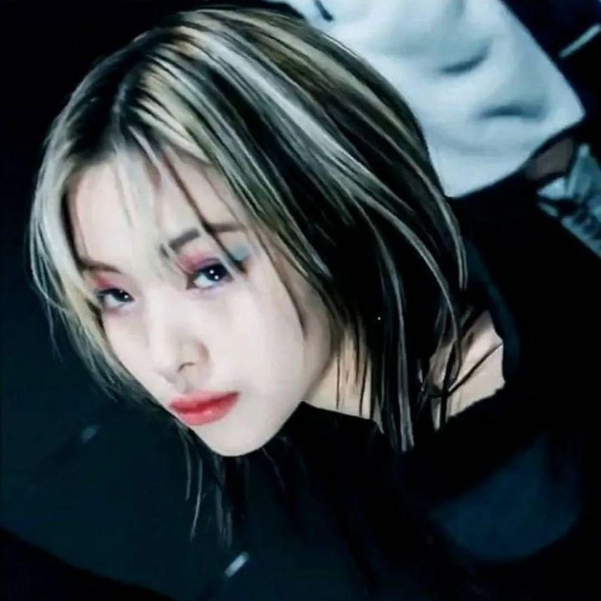 ITZY (있지) 류진3