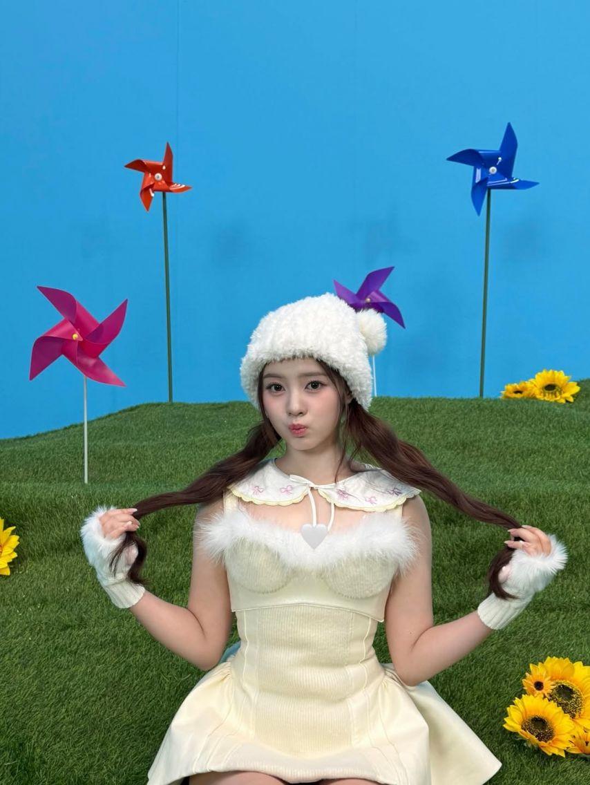 UNIS (유니스) 엘리시아1