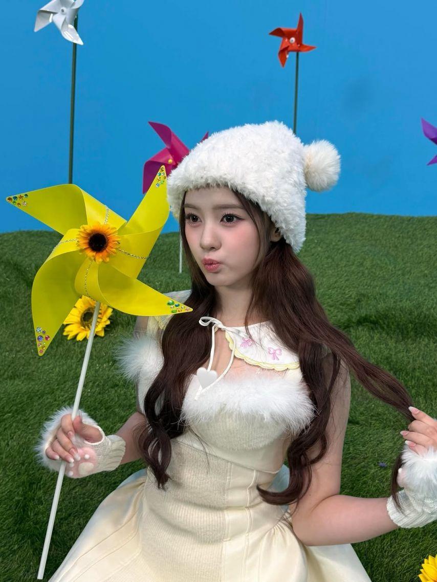 UNIS (유니스) 엘리시아3