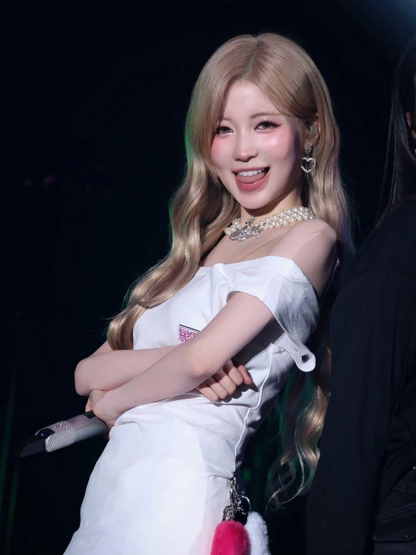 BABYMONSTER (베이비몬스터) 아사4