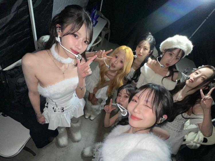 서지수 류수정 이미주 정예인 유지애 케이김지연 이수정 러블리즈13