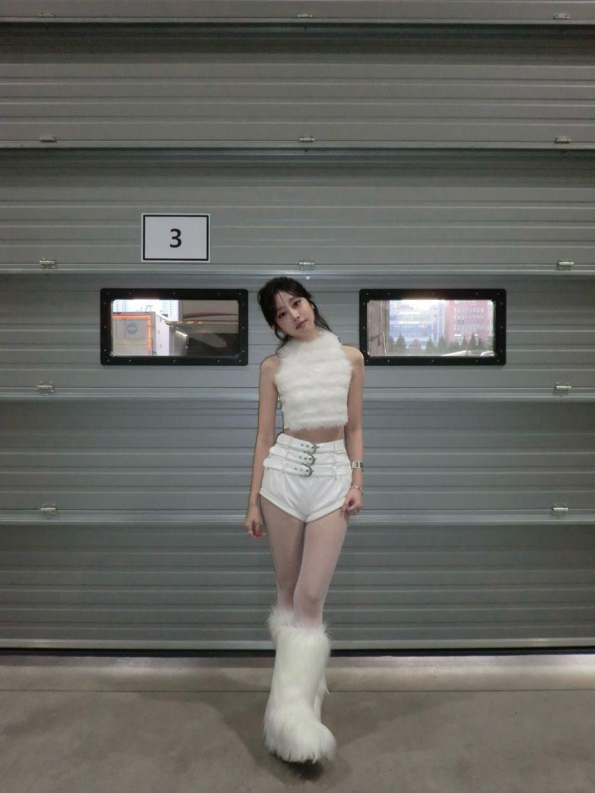 서지수 류수정 이미주 정예인 유지애 케이김지연 이수정 러블리즈2