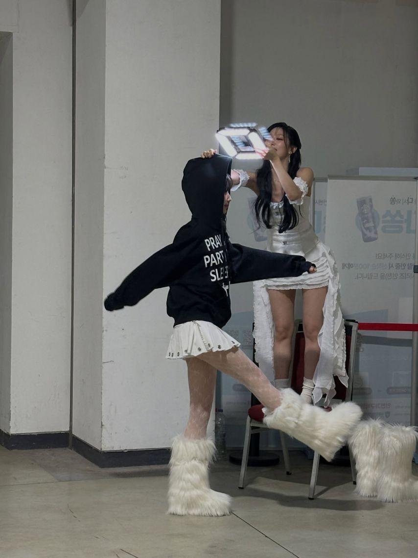 서지수 류수정 이미주 정예인 유지애 케이김지연 이수정 러블리즈35