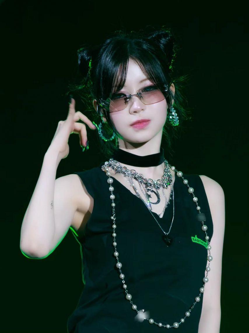 BABYMONSTER (베이비몬스터) 아사1