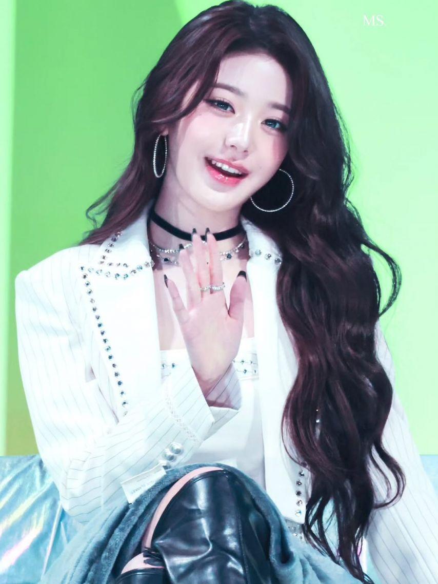 IVE (아이브) 장원영6