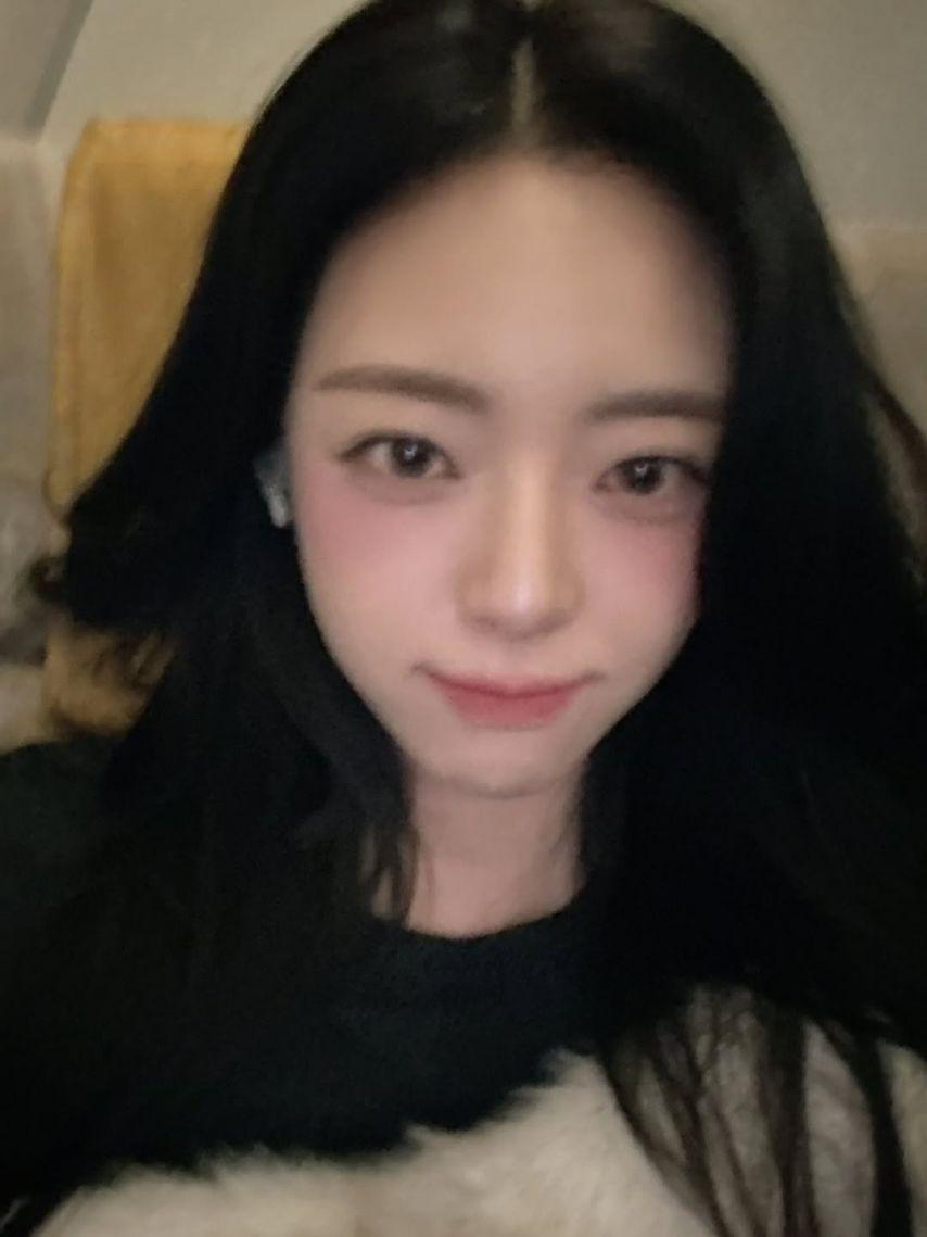 ITZY (있지) 유나4