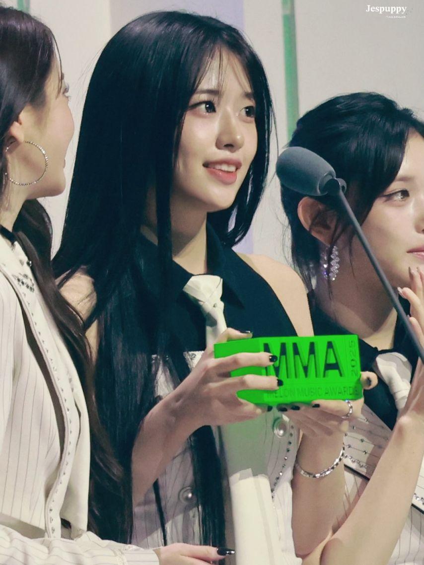 IVE (아이브) 안유진11