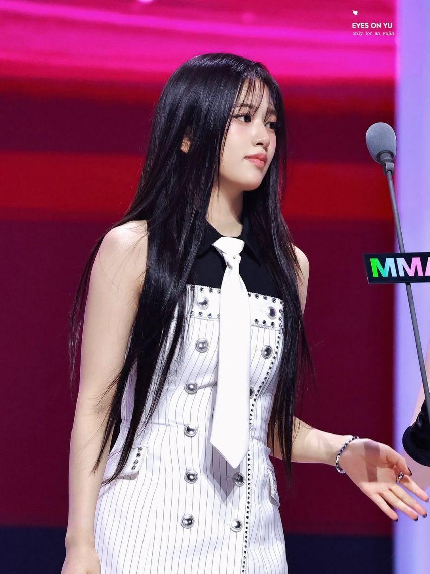 IVE (아이브) 안유진1