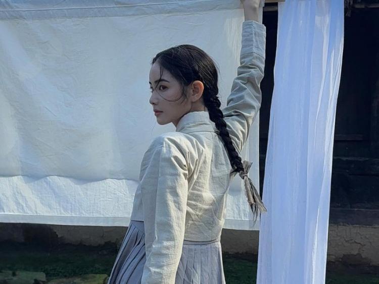 김세정 강태오 이신영 홍수주 등 이강에는달이흐른다/ 김세정/ 홍수주13