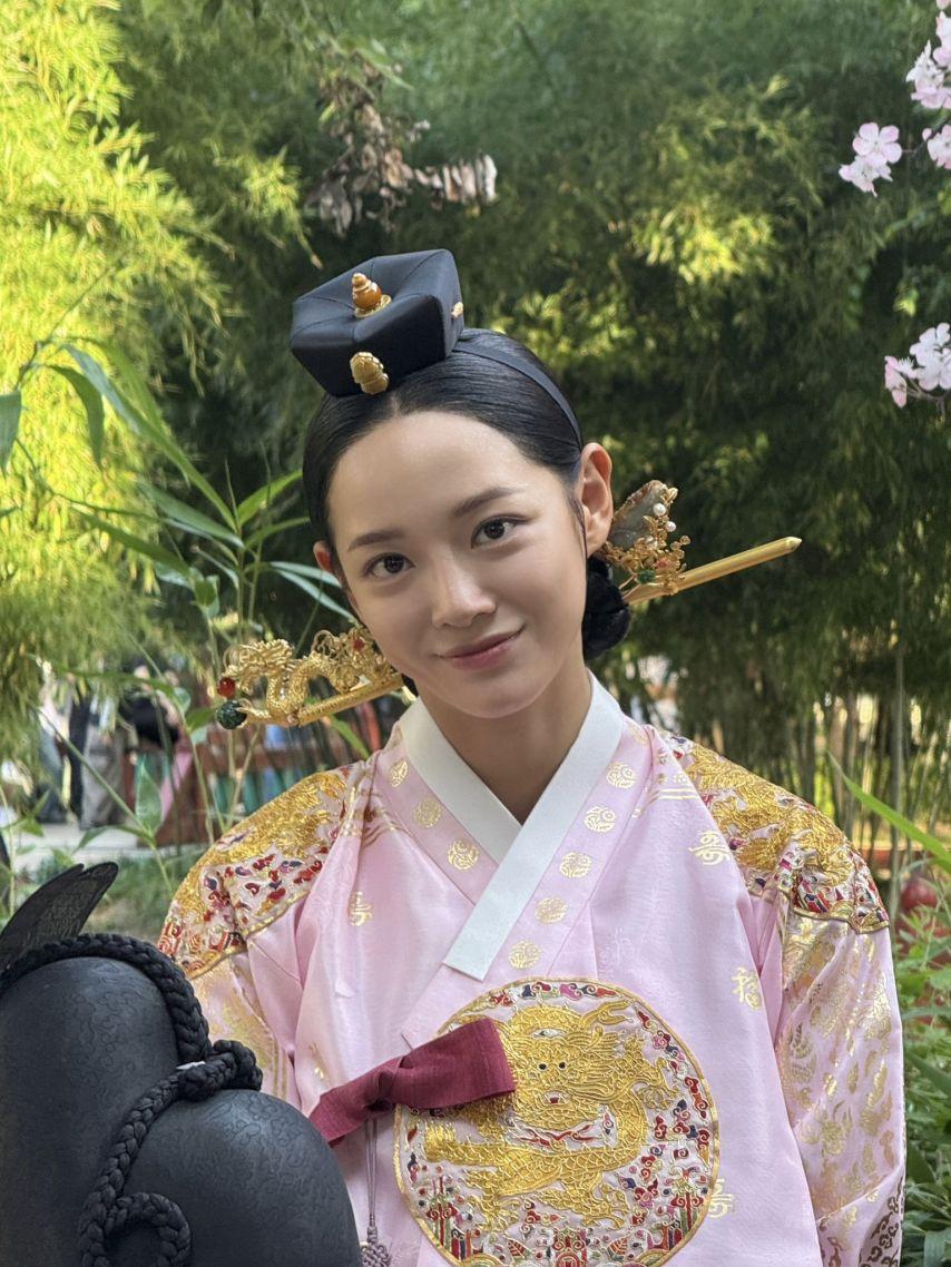 김세정 강태오 이신영 홍수주 등 이강에는달이흐른다/ 김세정/ 홍수주8