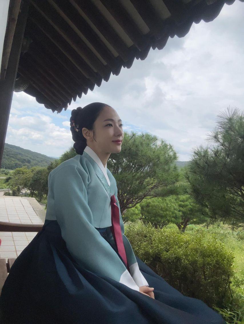 박아인 인별 이강에는달이흐른다 with 김세정 등10