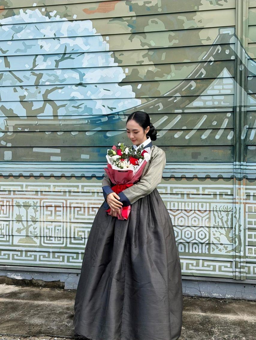박아인 인별 이강에는달이흐른다 with 김세정 등1