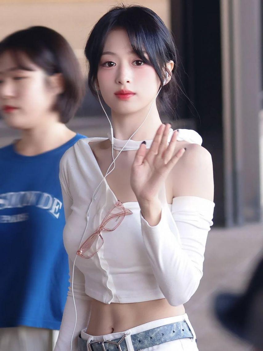 BABYMONSTER (베이비몬스터) 아현0