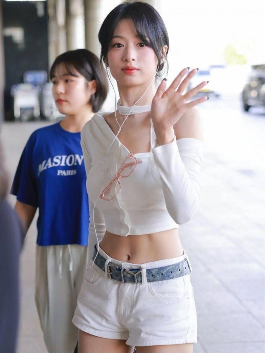 BABYMONSTER (베이비몬스터) 아현1